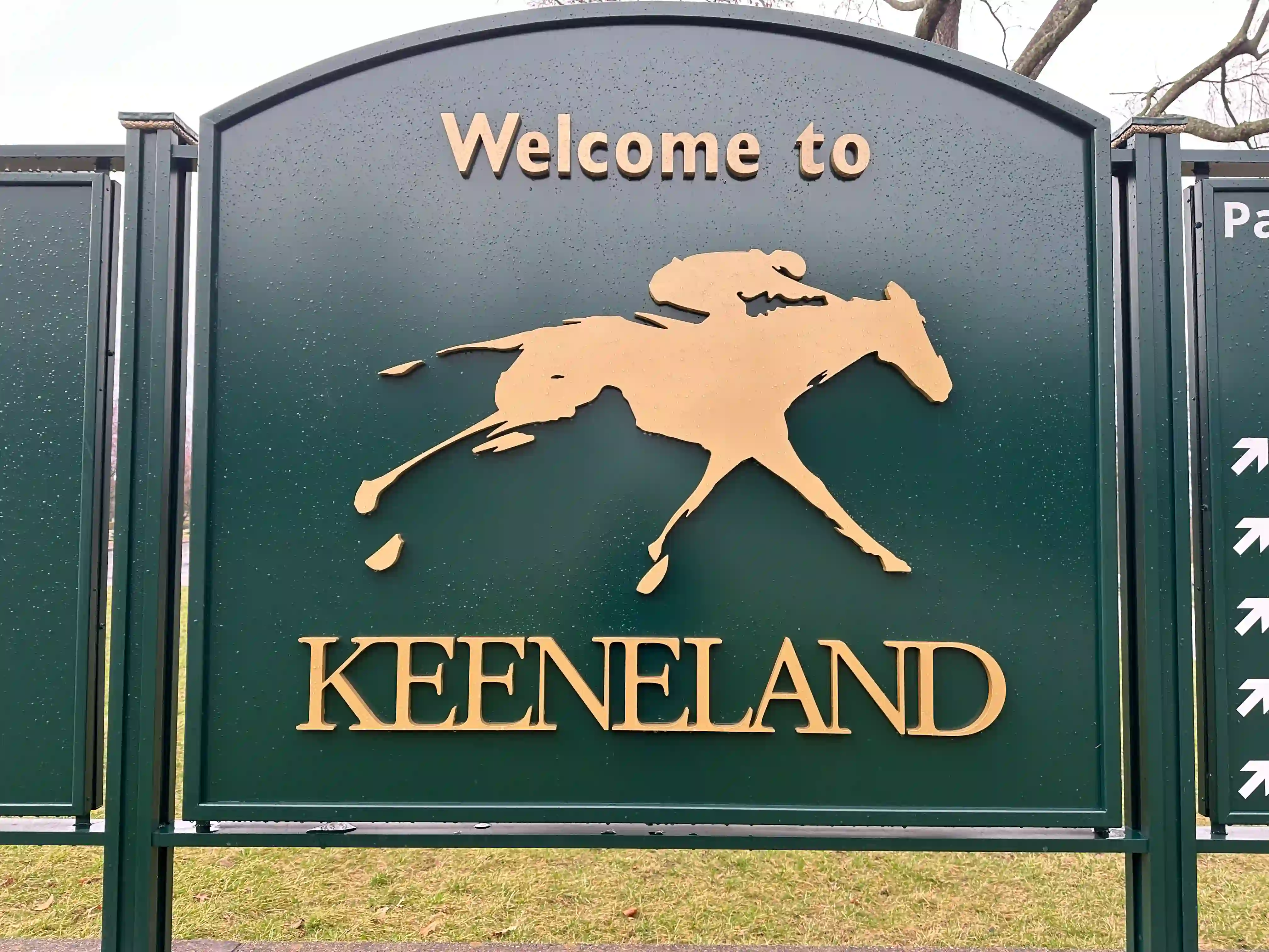 Keeneland Race Course sign in Lexington Kentucky